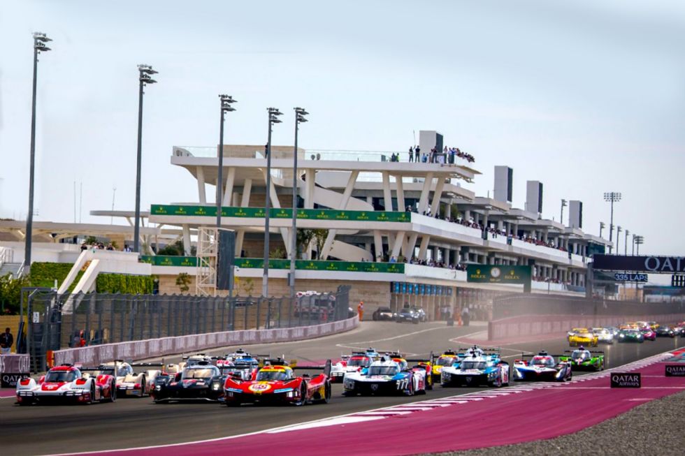 Qatar 1812 Start